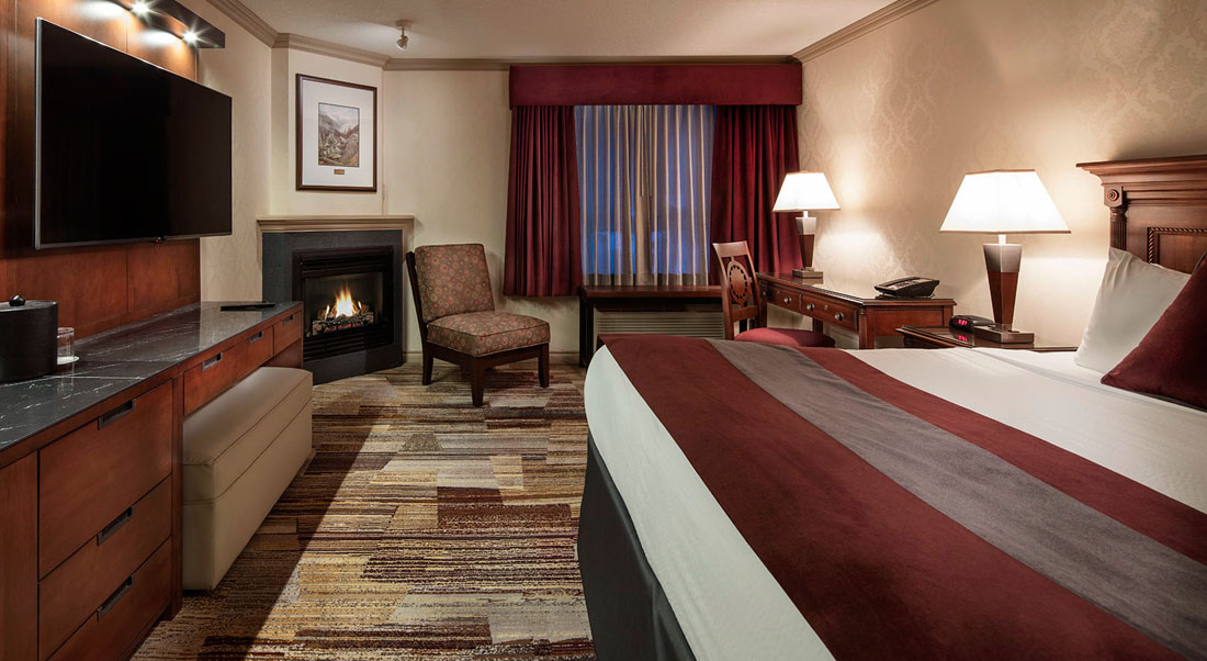 Royal Canadian Lodge in Banff Accommodations